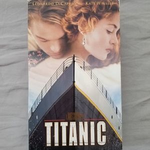 Titanic VHS